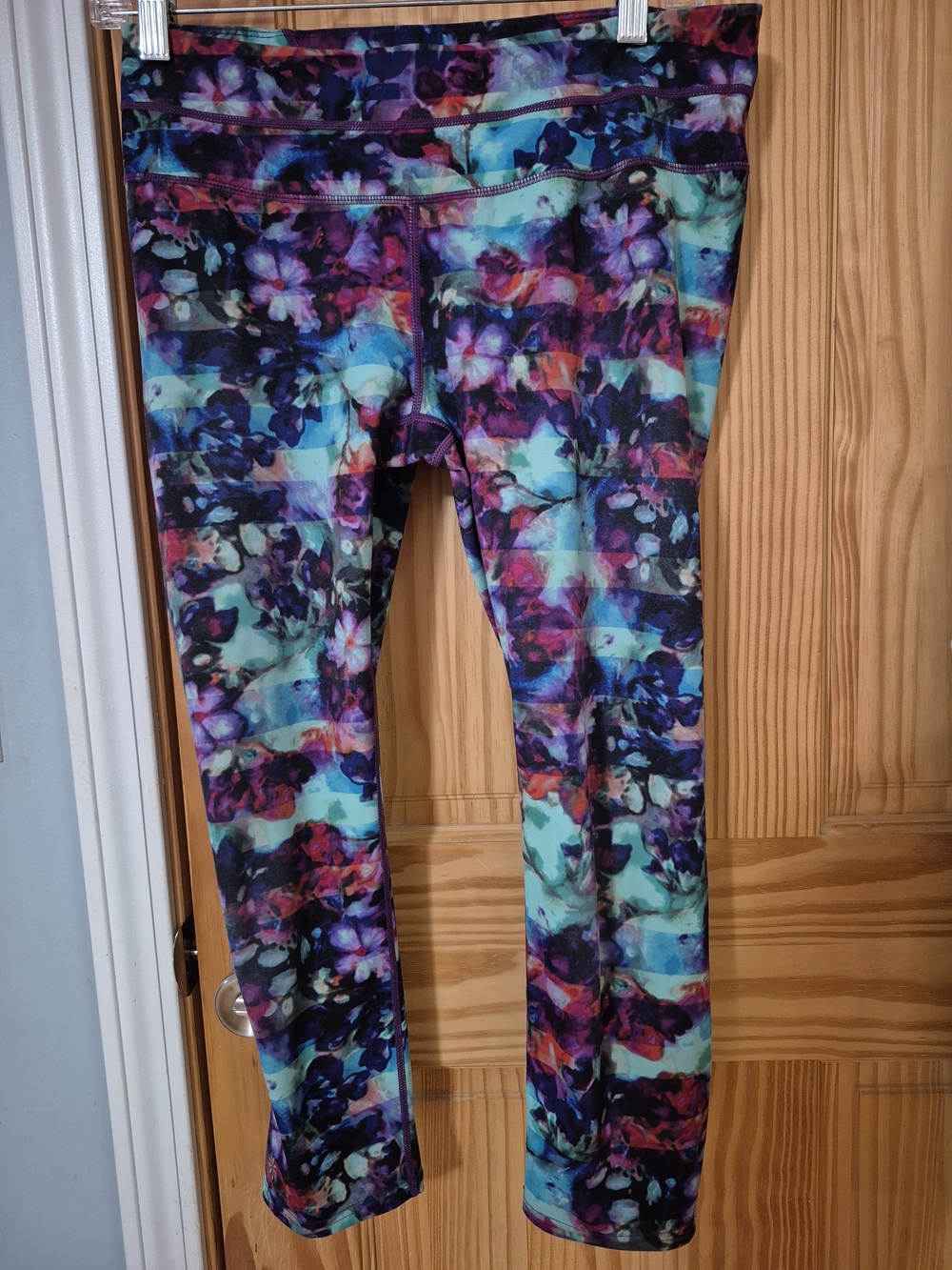Athleta Floral Turquoise Purple Pink Leggings